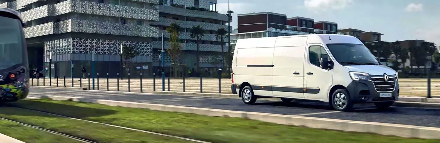 renault-vans master-ze Banner